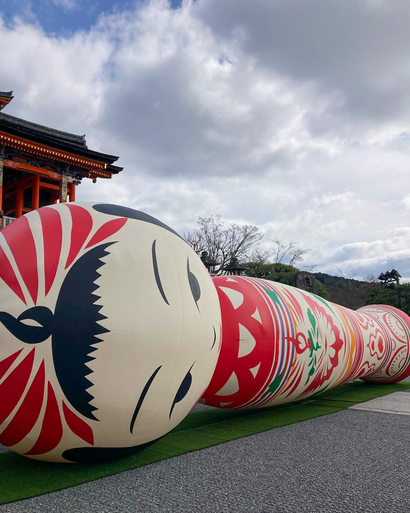 音羽山 清水寺、こけし、３月春、京都府京都市の観光・撮影スポットの名所