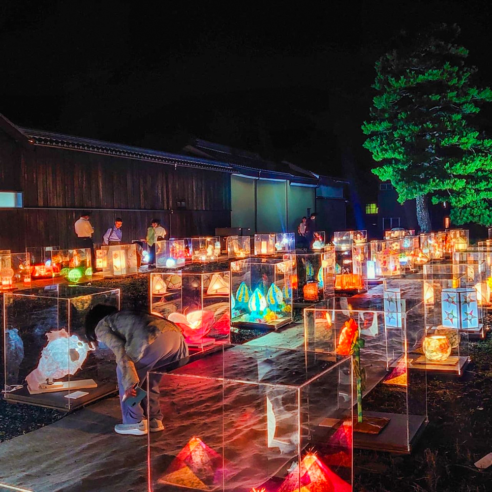 美濃和紙あかりアート展、ライトアップ、うだつの上がる町並み、11月秋、岐阜県美濃市の観光・撮影スポットの名所